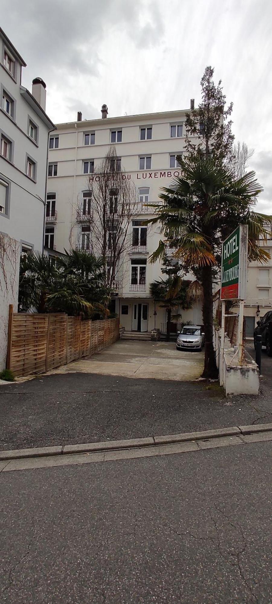 Hotel Luxembourg Лурд Экстерьер фото